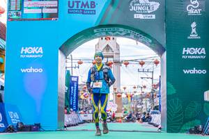 BIB: 3064
                            <button type="button" onclick="openModal(21783629)" class="btn btn-primary btn-sm float-right btn-popup" data-toggle="modal" data-target=".modal-high-quality">
                        <i class="fas fa-shopping-cart"></i> Add to Cart
                    </button>
                                            <button type="button" onclick="isThisMe(21783629, true)" class="btn btn-success btn-sm float-right btn-popup btn-isme hidden" data-toggle="tooltip" data-placement="bottom" title="นี่คือรูปของคุณใช่ไหม คลิกที่นี่เพื่อเอาเข้าอัลบั้ม">
                        <i class="fas fa-plus"></i> Add to album
                    </button>
                    <button type="button" onclick="isThisMe(21783629, false)" class="btn btn-warning btn-sm float-right btn-popup btn-isnotme hidden">
                        <i class="fas fa-ban"></i> Remove from album
                    </button>